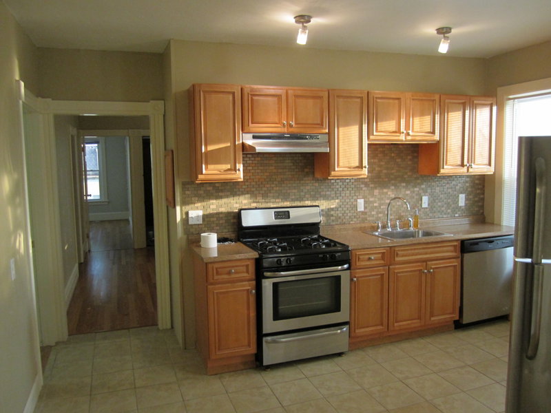 18 Home St. (Near WPI) image