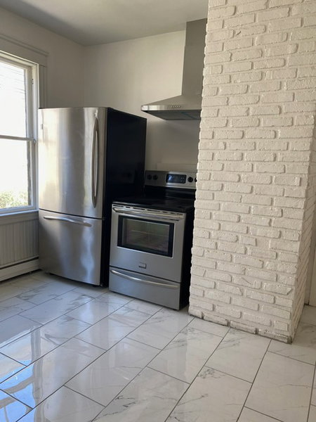 24 Huxley Ave   image