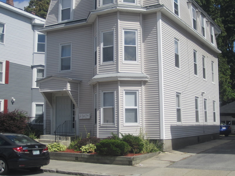 32 Wachusett St #1 (Near WPI) image