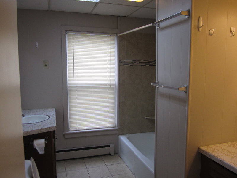 32 Wachusett St #1 (Near WPI) image